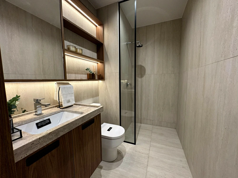 Banheiro do decorado de 42 m do Rio Poty Offices e Residences